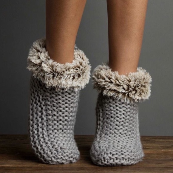 Lemon Shoes - Faux fur knit slipper booties LUXURIOUS